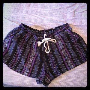 XL Mossimo Supply Co stretchy shorts.